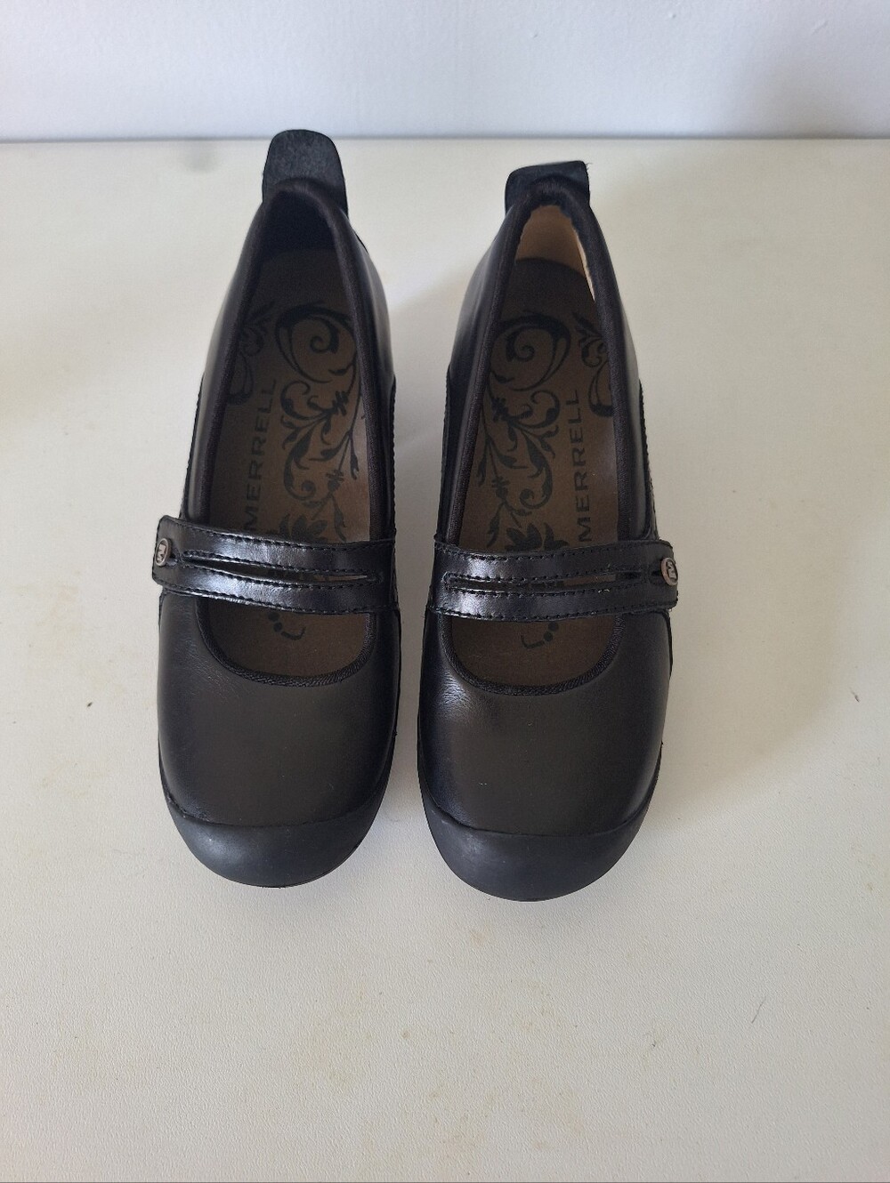 Merrell Black Leather Mary Jane Womens Shoes Size 6